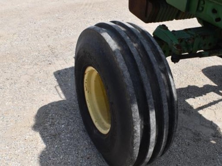 john-deere-4755-image-13