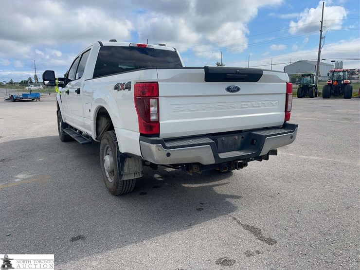 2021-ford-f250-image-7