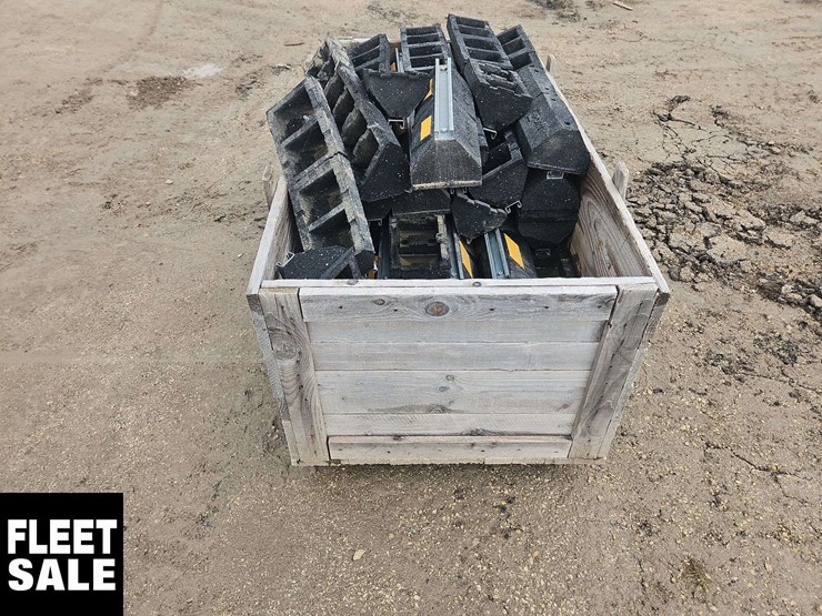1-crate-of-c-port-pipe-supports-image-2