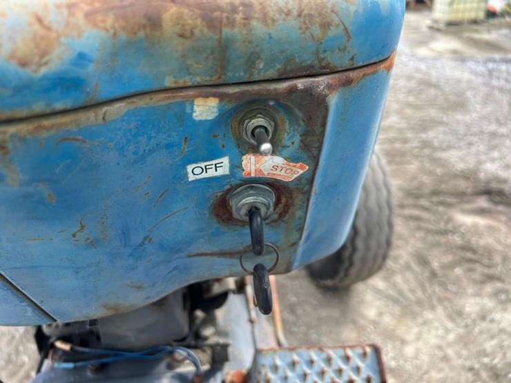 ford-7610-image-26