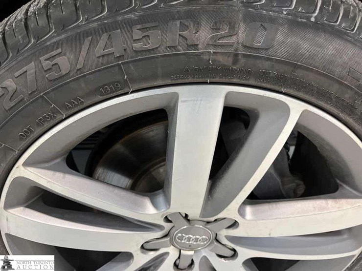 2014-audi-q7-image-34