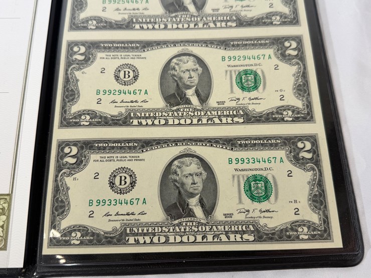 #40026-•-(4)-2009-uncirculated-two-dollar-bills-image-8