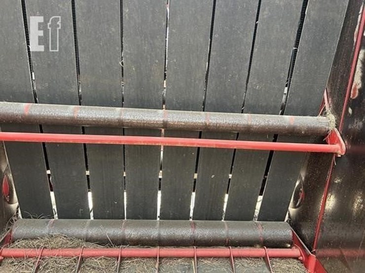 massey-ferguson-1756-image-14