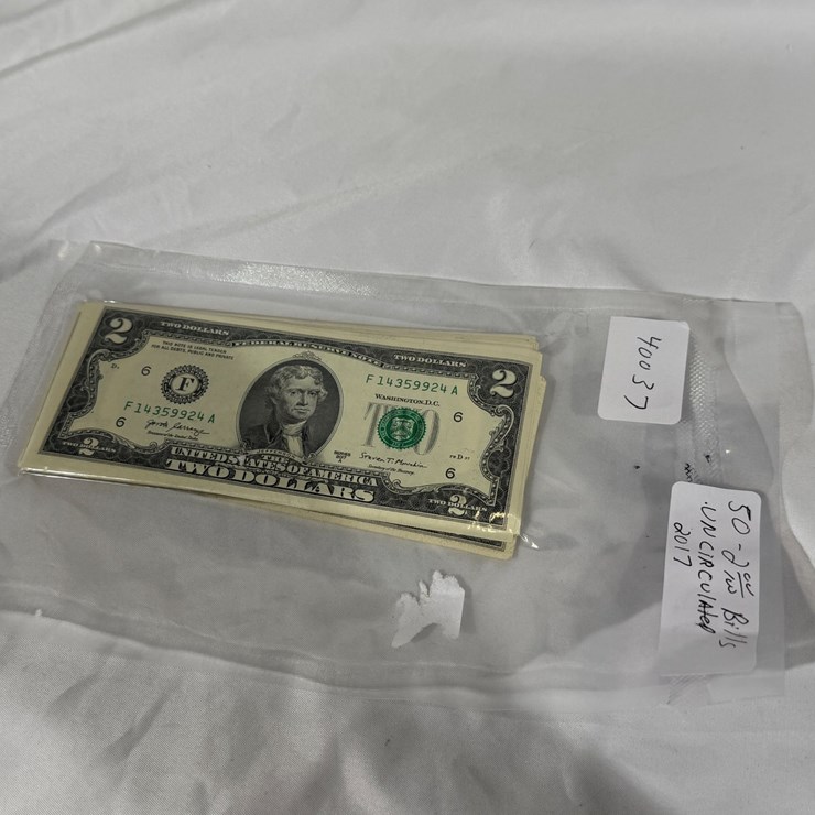 #40037 • (50) 2017 TWO DOLLAR BILLS UNCIRCULATED
