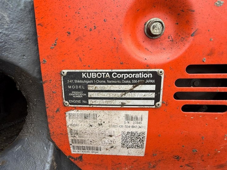 2020-kubota-kx040-4-image-27