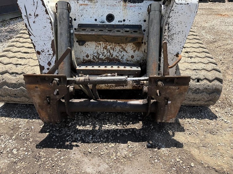 bobcat-t300-image-9