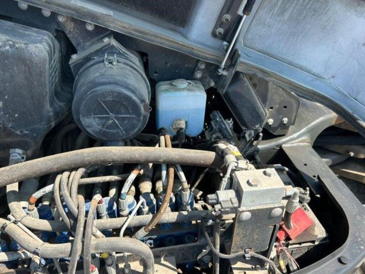 2022-bobcat-e88-image-33