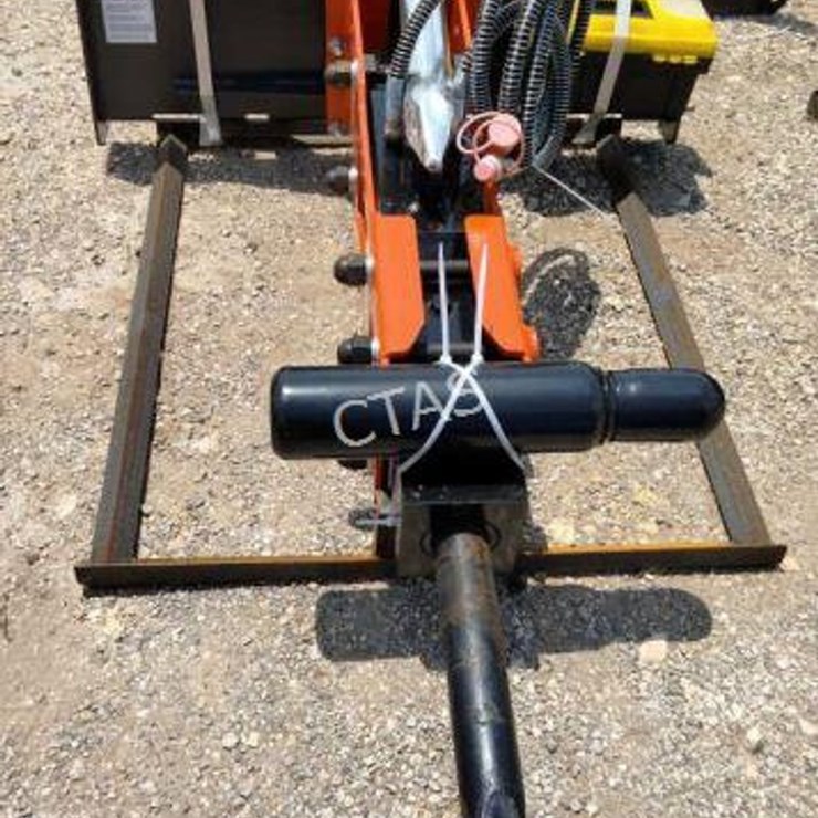 #96 • Hydraulic Hammer Skid Steer Attachment - RMH680