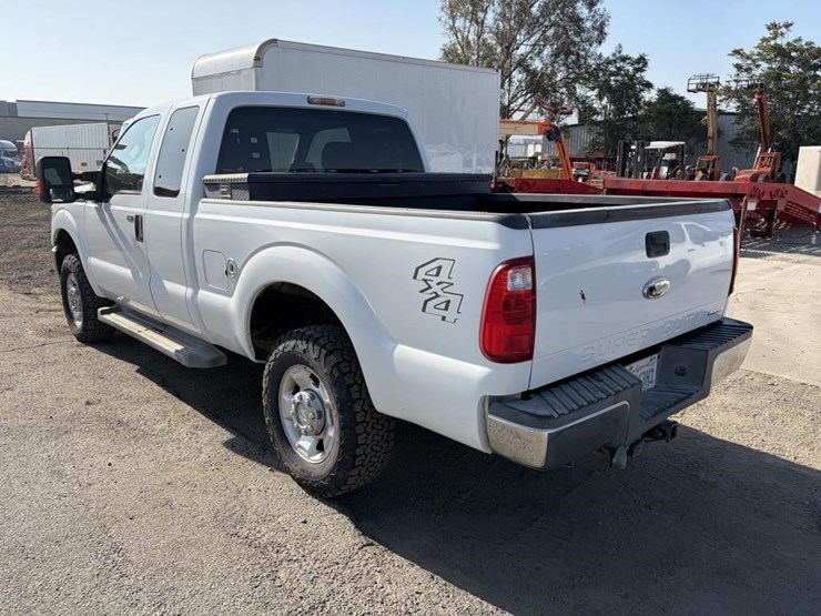2012-ford-f250-image-4