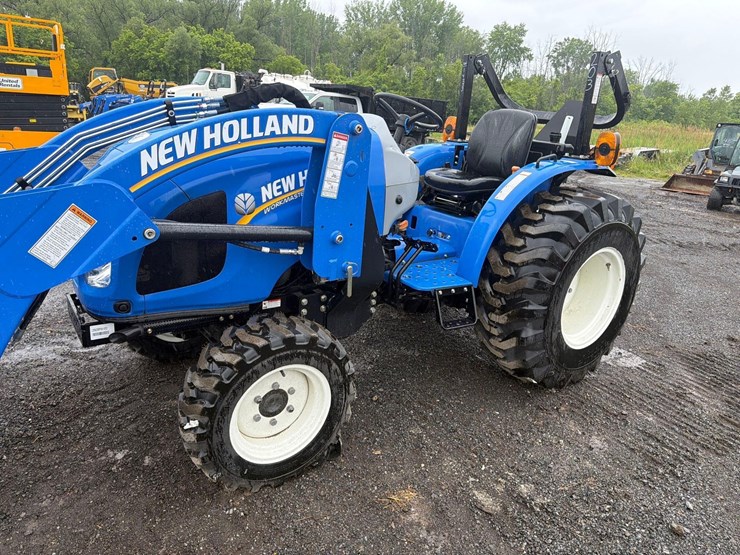 new-holland-workmaster-35-image-2