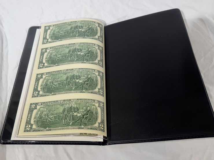 #40026-•-(4)-2009-uncirculated-two-dollar-bills-image-9