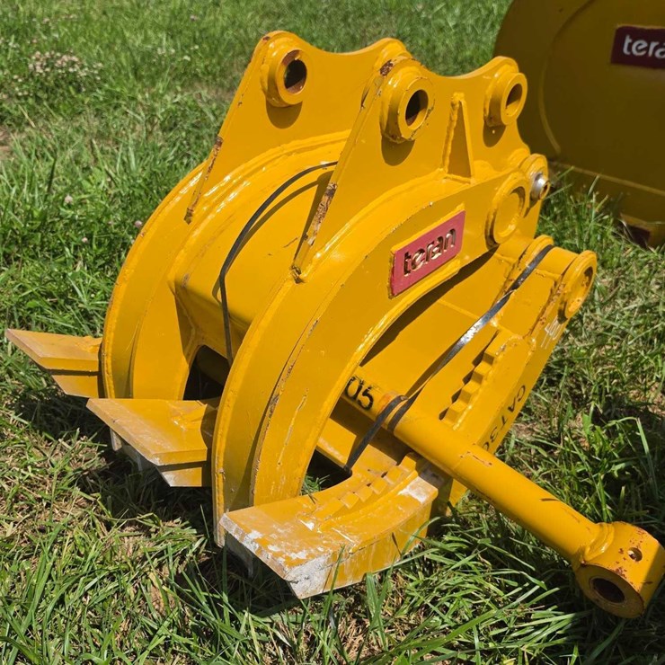 CATERPILLAR 305