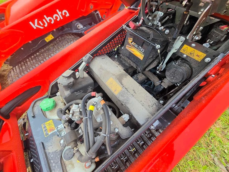 2026-kubota-scl1000-image-10
