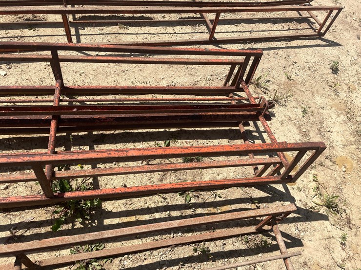 #3379-•-60'-hay-conveyer-image-21