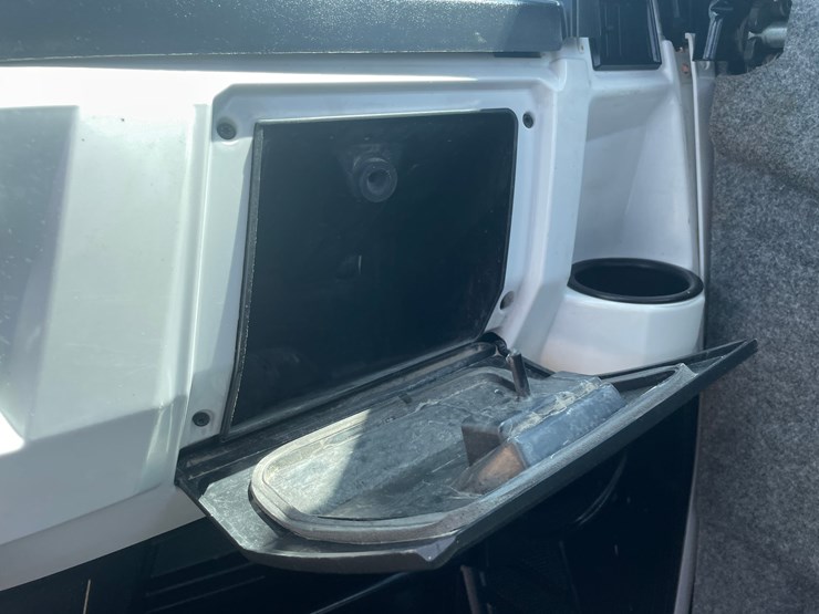 2018-bobcat-3400-image-45