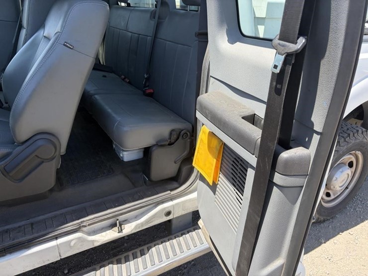 2011-ford-f250-image-12