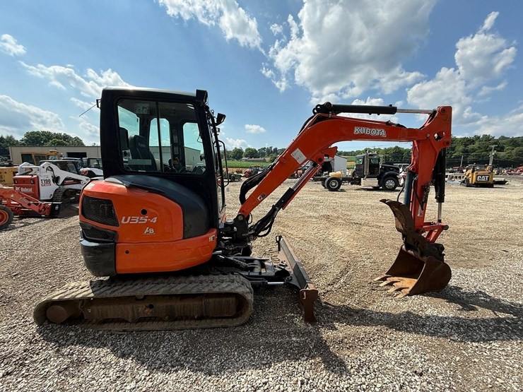 2015-kubota-u35-4-image-5