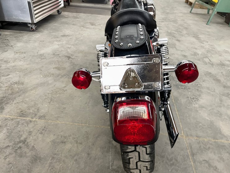 #300-•-2000-harley-davidson-883-sportster-(has-wi-title)-image-20