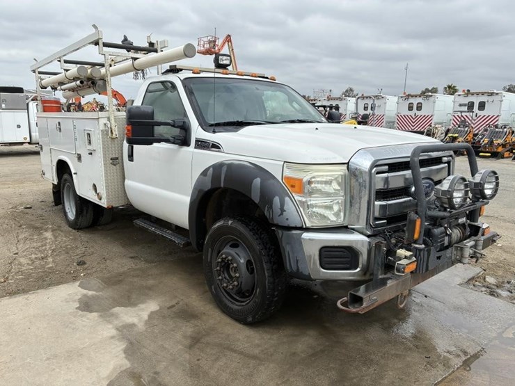 2012-ford-f450-image-2