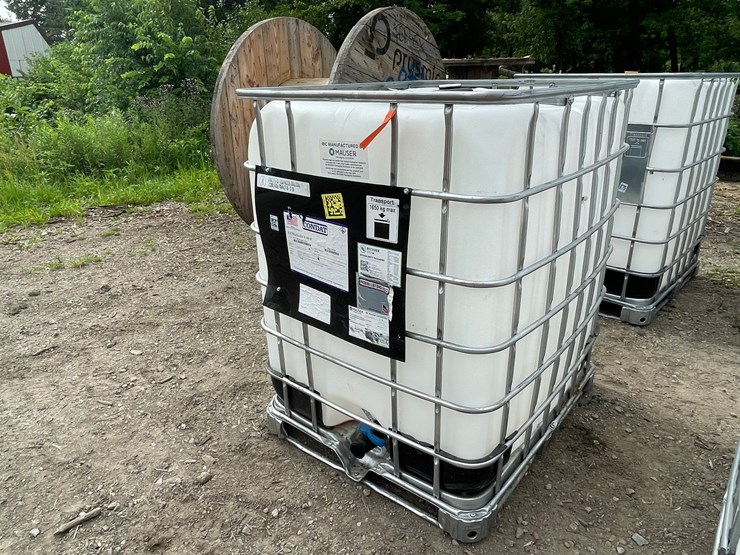 #8347-•-poly-caged-ibc-tote-image-1