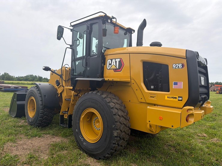 2025-caterpillar-926-image-7