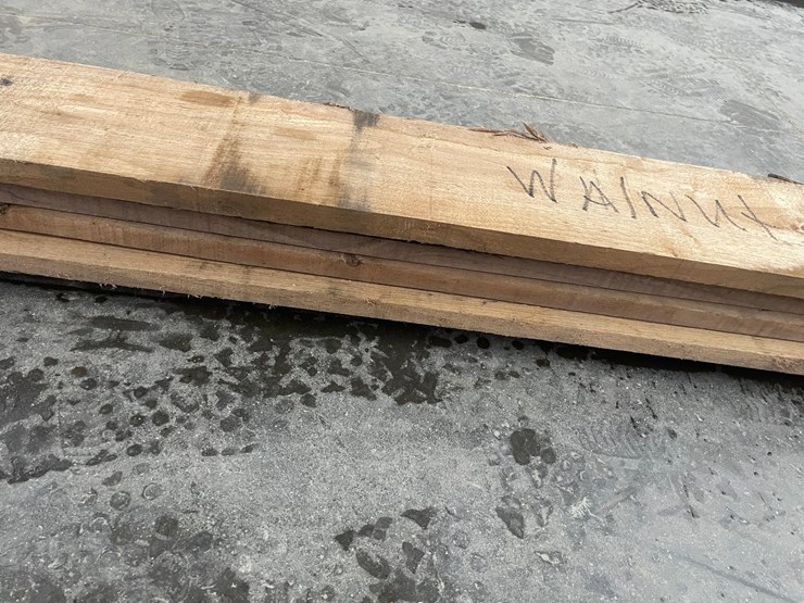 #3425-•-bundle-of-(5)-inch-thick-rough-cut-black-walnut-boards-image-8