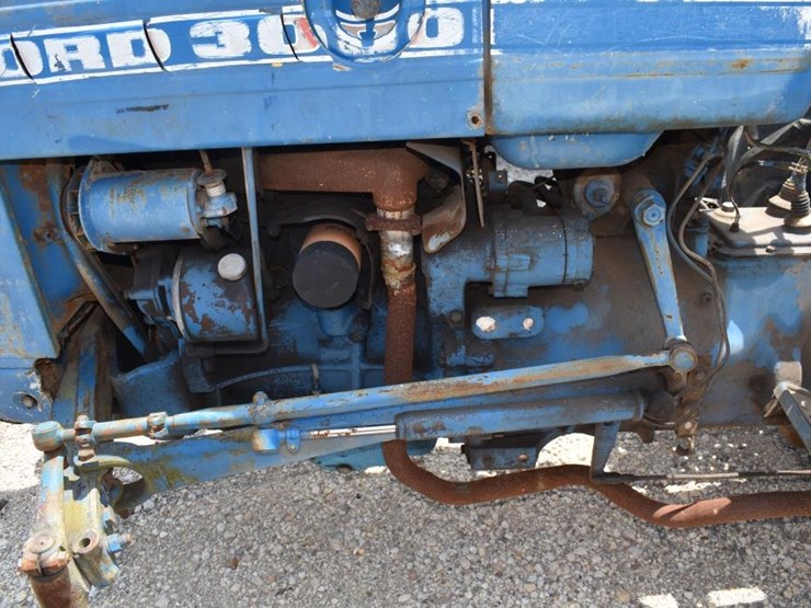 ford-3000-image-11