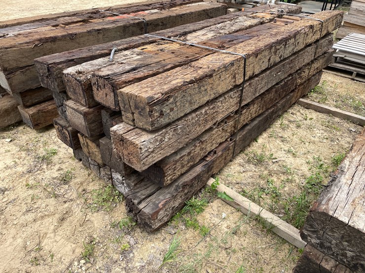 #3447-•-bundle-of-(16)-railroad-ties-image-4