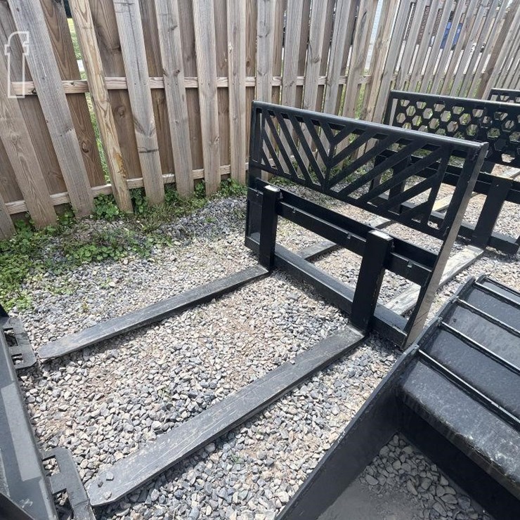 WILDCAT 48" PALLET FORKS