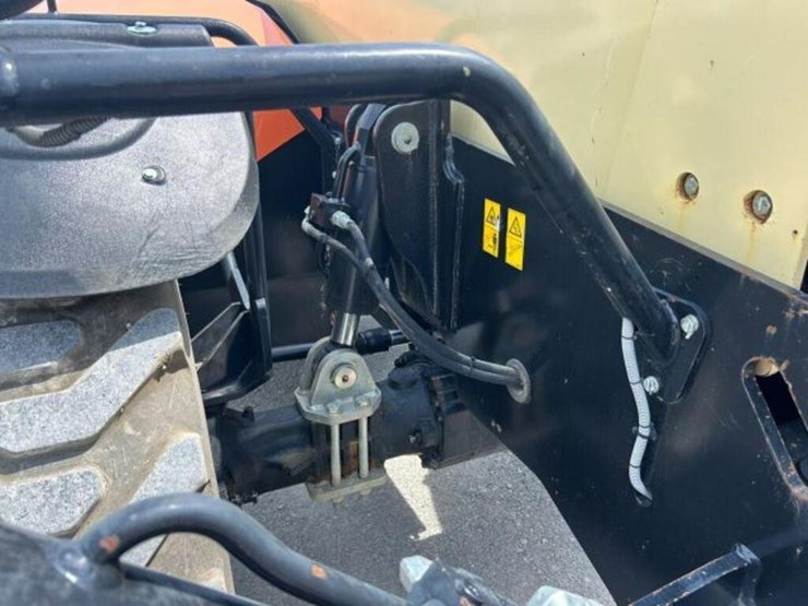 2018-jlg-th4017rsii-4wd-telehandler-yc5a1370p60008-image-48