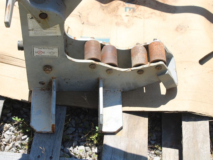 ridgid-tristand-no.460-with-ridgid-258-xl-pipe-cutter-image-2