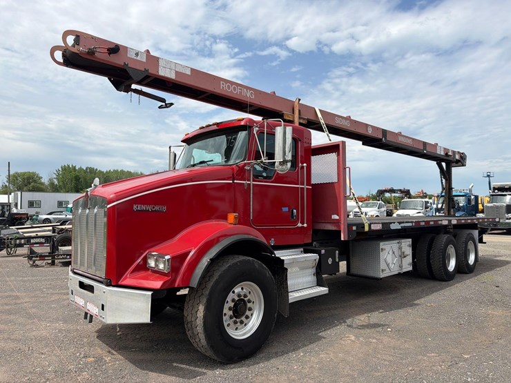 2013-kenworth-t880-image-1