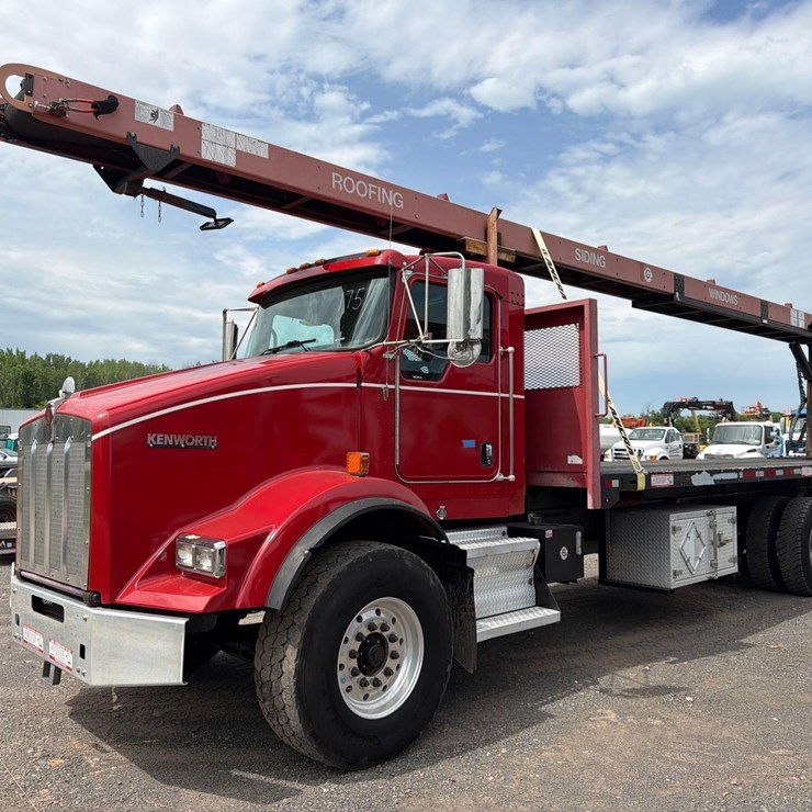 2013 KENWORTH T880