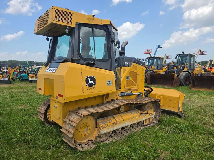 2019-deere-550-lt-image-5