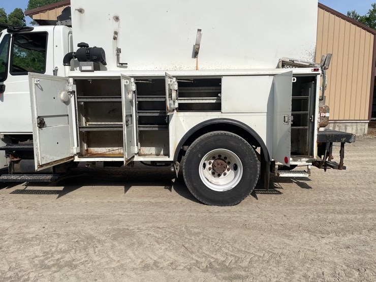 2010-international-durastar-4400-image-22