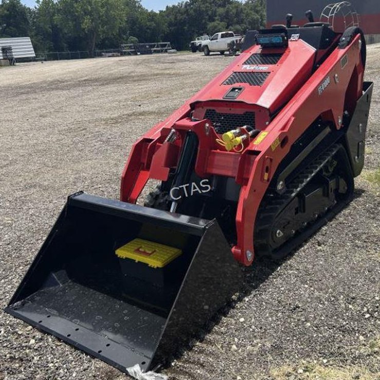 #53 • Mini Skid Steer Loader - FT-V1000 - Diesel