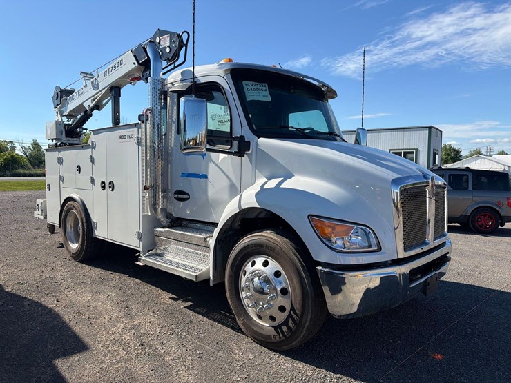 2026-kenworth-t280-image-3