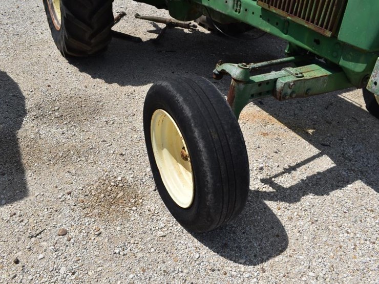 john-deere-4230-image-3