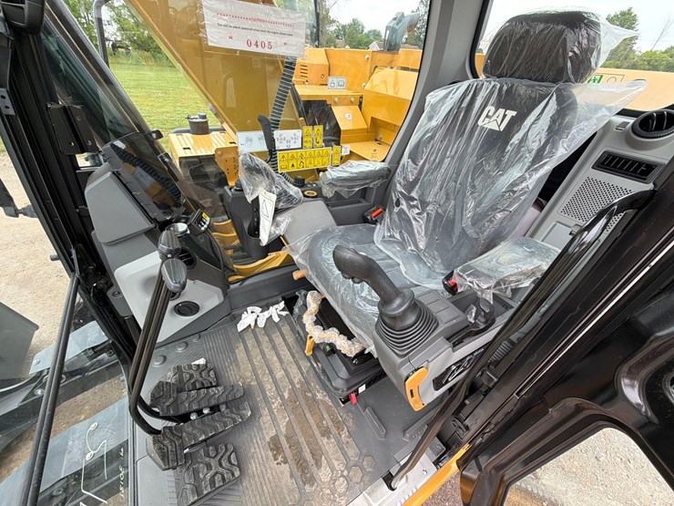 caterpillar-315fl-image-32