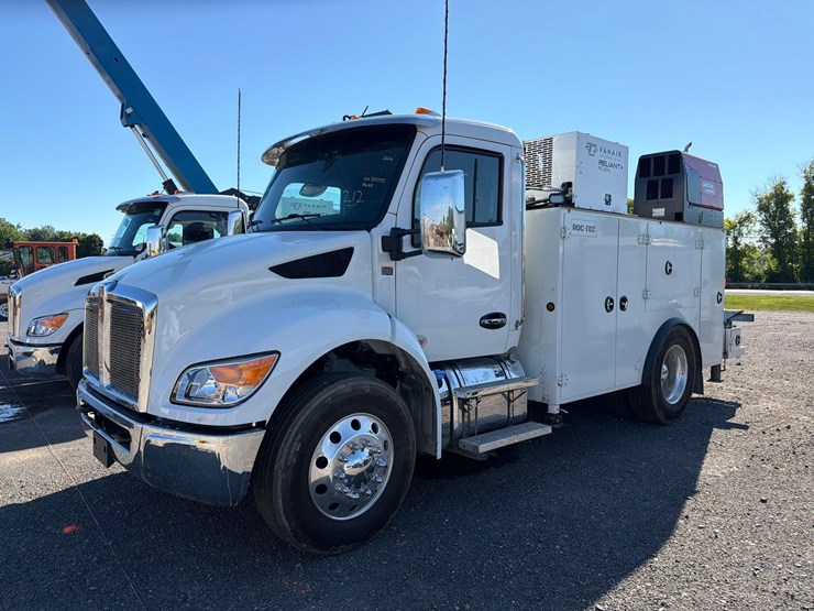 2026-kenworth-t280-image-2