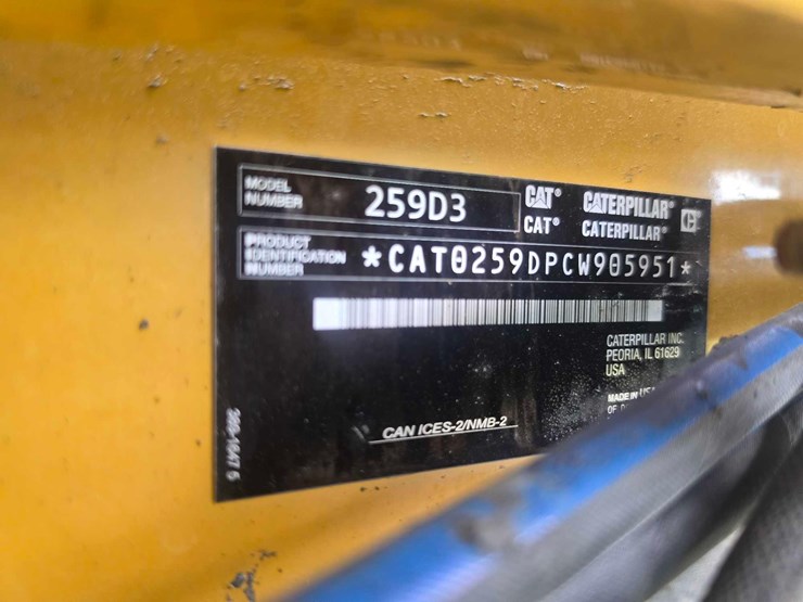 2020-caterpillar-259d3-image-11