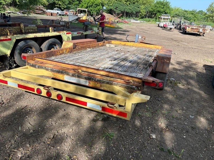 14'-x-77"-tandem-axle-trailer-image-6