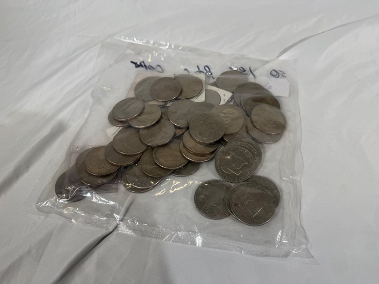 #40036-•-(50)-1776-1976-bicentennial-one-dollar-coins-image-11