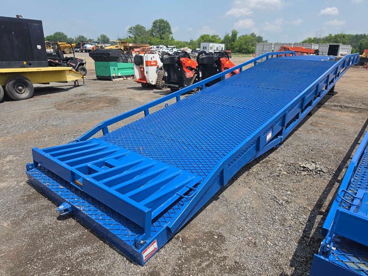 new-dcqy-15-15-ton-loading-ramp-image-3