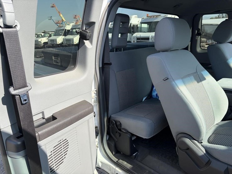 2012-ford-f250-image-13
