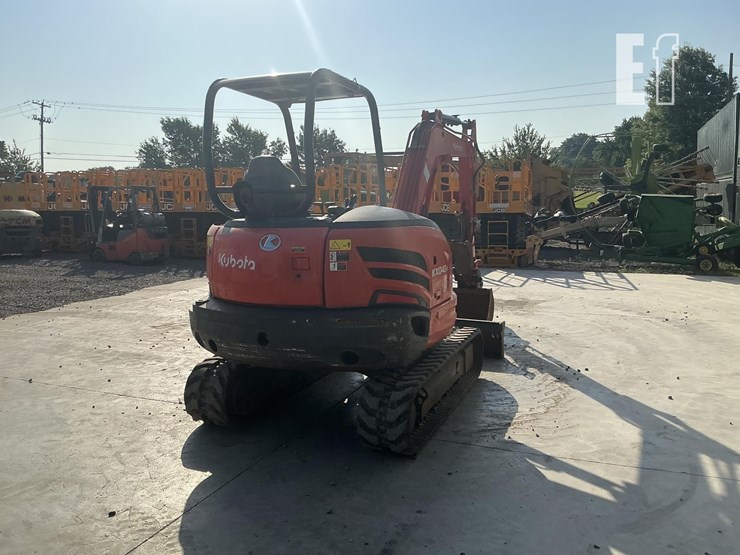2021-kubota-kx040-4-image-4