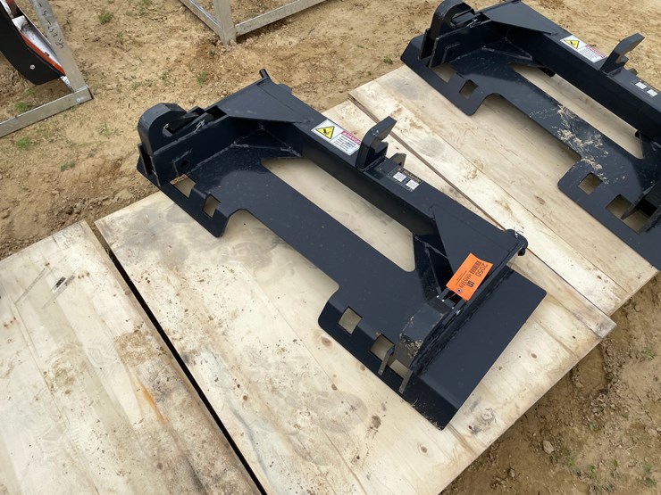 #2050-•-new-wolverine-skid-steer-3-point-attachment-image-4