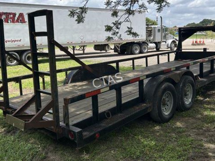 #36-•-2006-24'-r&d-flatbed-gooseneck-w/-5'-ramps-image-5