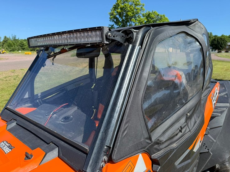 #1429-•-2015-polaris-rzr-4x4-utv-image-37