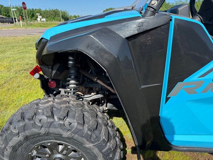 #1428-•-2023-yamaha-wolverine-rmax-4x4-utv-image-27